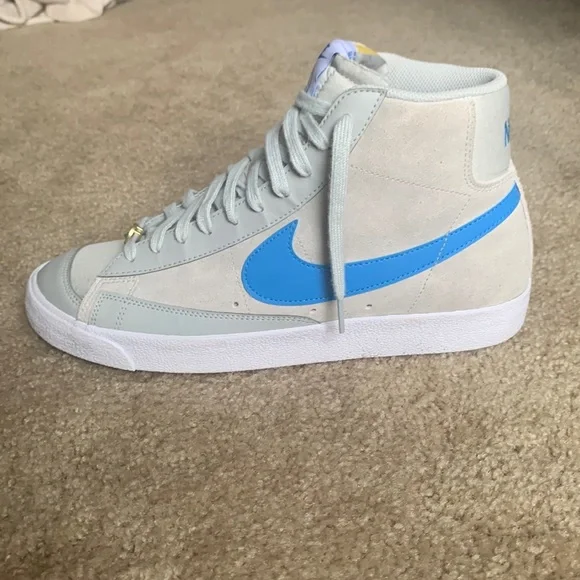 Nike Blazer Mid 77 Coney Island Hoops